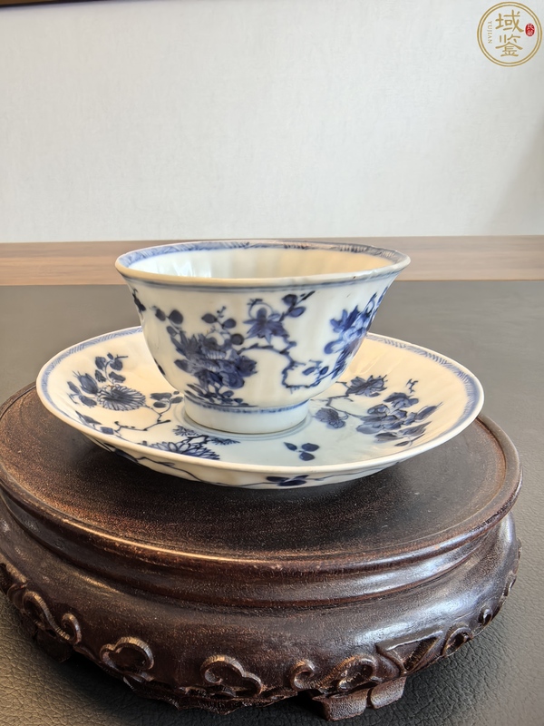 古玩陶瓷康熙青花折枝花卉紋杯碟拍賣，當前價格1500元