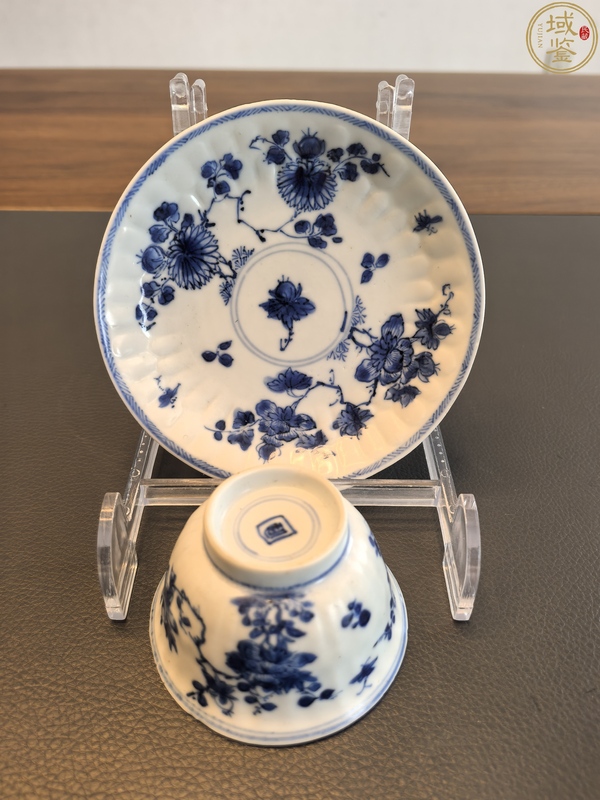 古玩陶瓷康熙青花折枝花卉紋杯碟拍賣，當前價格1500元