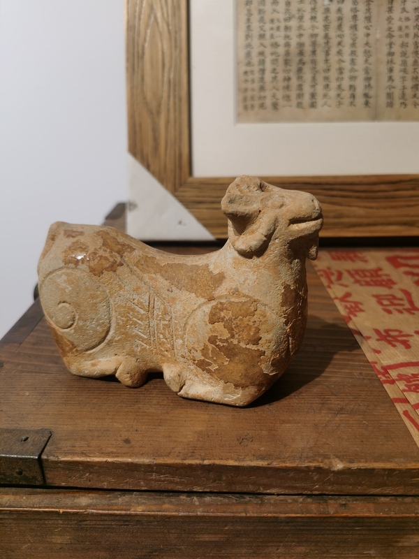 古玩陶瓷洪州窯瓷羊拍賣，當前價格12800元