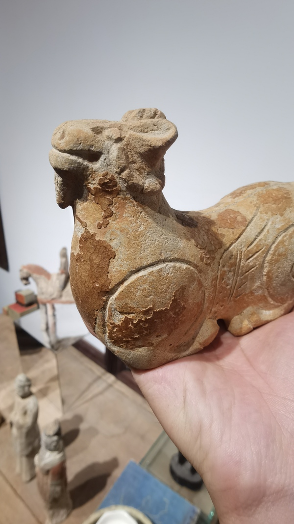 古玩陶瓷洪州窯瓷羊拍賣，當前價格12800元