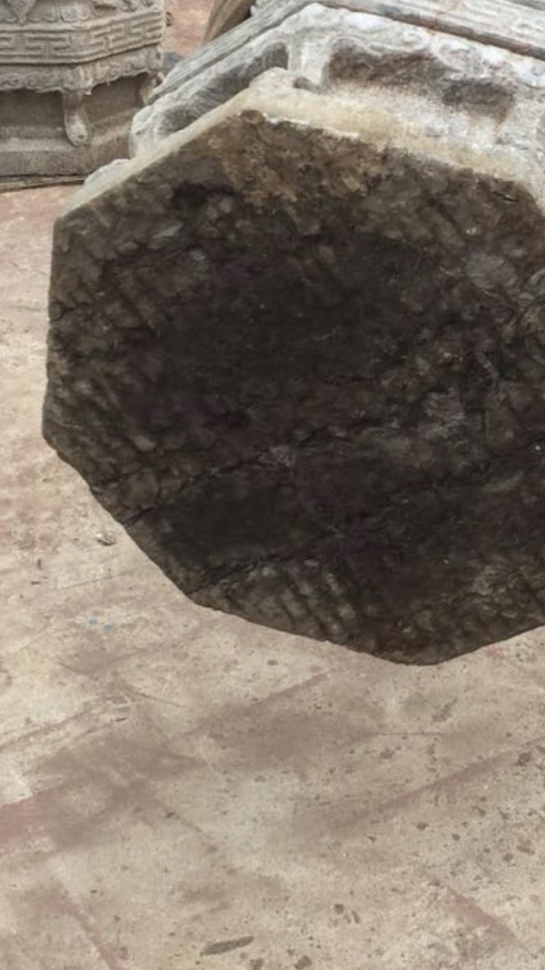 古玩雜項青石大柱礎.明代拍賣，當前價格68000元
