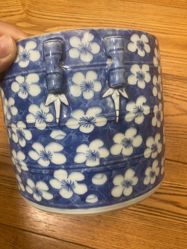 古玩陶瓷青花冰梅圖蓋缸拍賣，當(dāng)前價(jià)格8600元