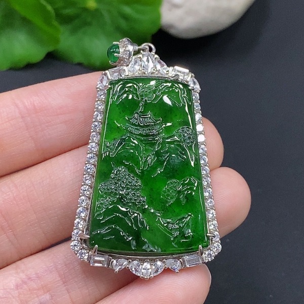 古玩玉器280天然翡翠掛件配珠非A 貨品總重約9.25g配證書拍賣，當(dāng)前價(jià)格750元