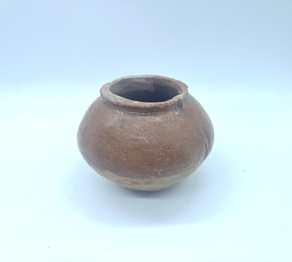 古玩陶瓷水盂拍賣，當(dāng)前價格300元