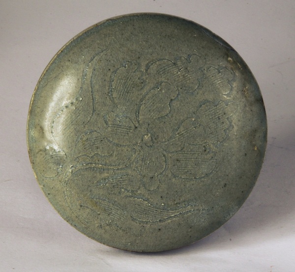古玩陶瓷五代至北宋早期越窯青釉蓋盒拍賣,當(dāng)前價(jià)格2380元