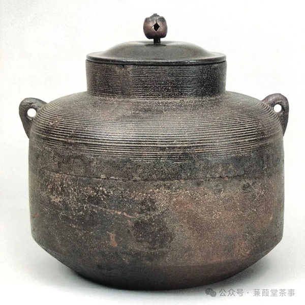 古玩陶瓷唐代黑陶刻劃鳳紋茶器拍賣,當前價格5600元