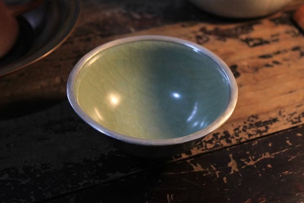 古玩陶瓷宋代龍泉窯盞拍賣,當前價格18888元
