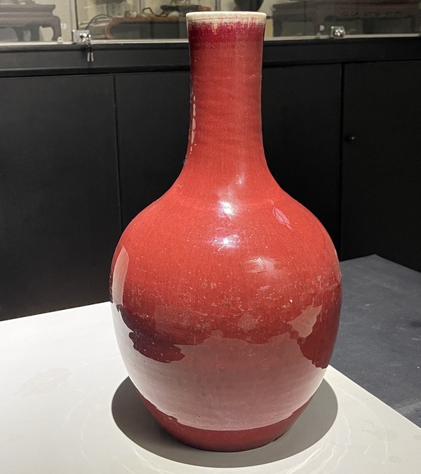 古玩陶瓷清代紅釉花瓶拍賣,當前價格26888元