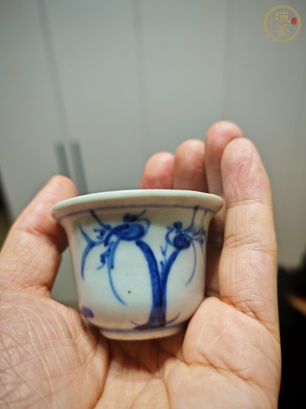 古玩陶瓷青花杯真品鑒賞圖