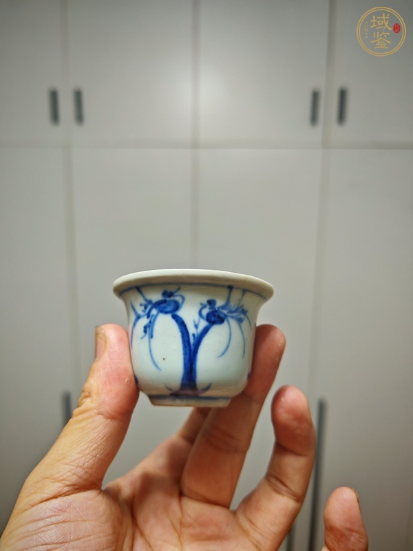 古玩陶瓷青花杯真品鑒賞圖