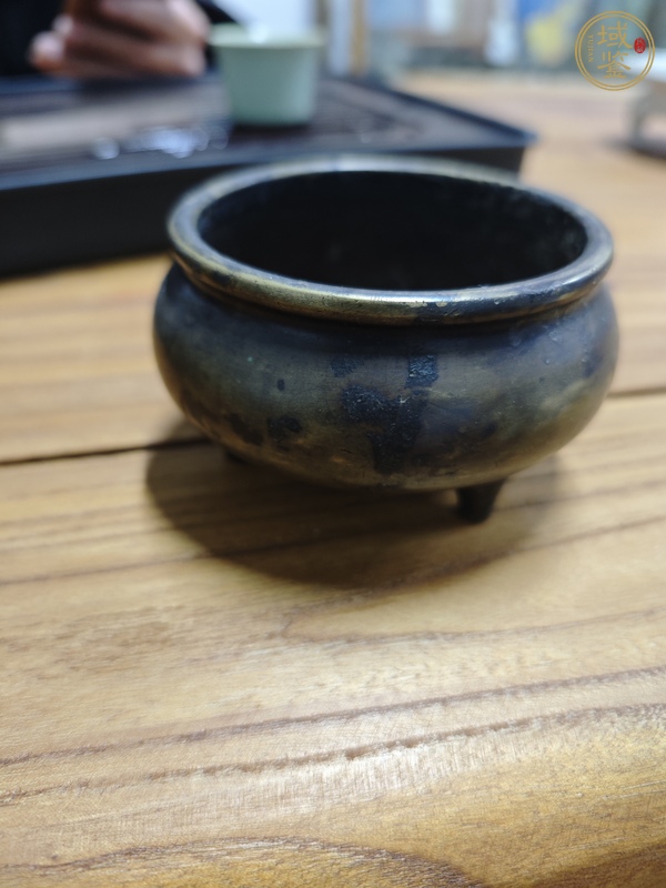古玩銅器鬲式爐真品鑒賞圖