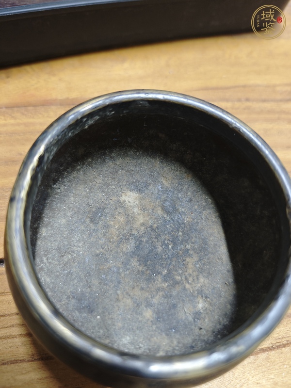 古玩銅器鬲式爐真品鑒賞圖