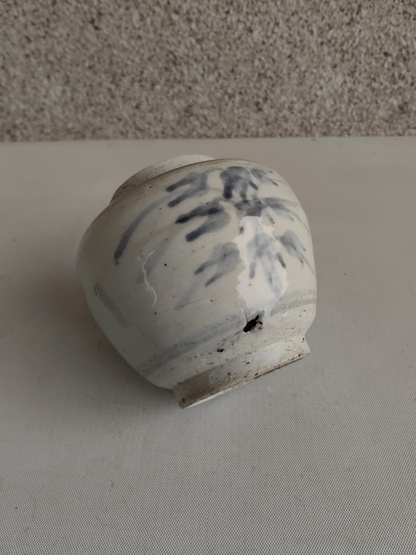 古玩陶瓷青花花卉紋蓋罐拍賣,當(dāng)前價格580元