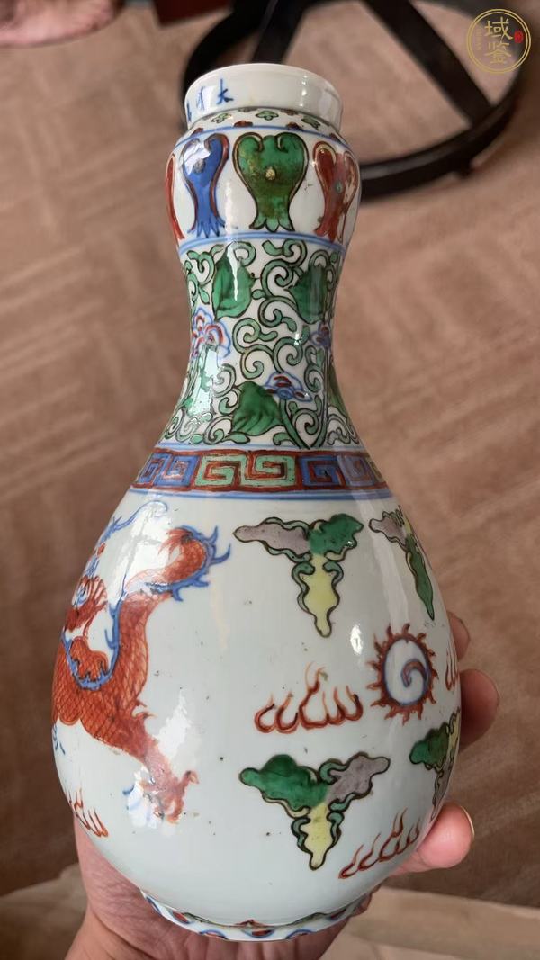古玩陶瓷青花五彩龍紋蒜頭瓶真品鑒賞圖