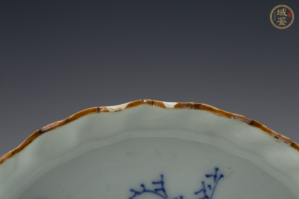 古玩陶瓷明晚·青花山水漁舟紋花口盤真品鑒賞圖