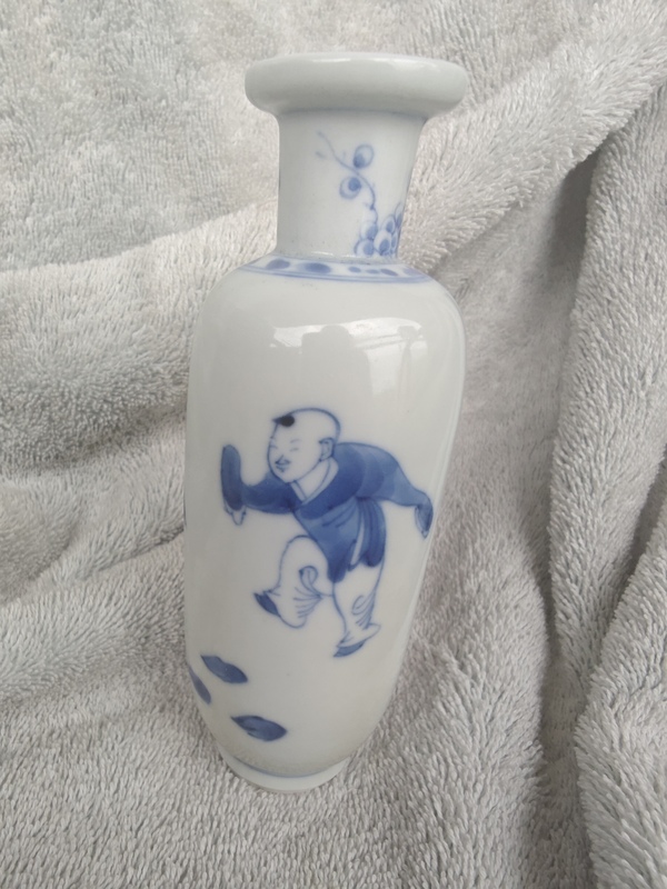 古玩陶瓷清康熙 青花人物紋棒槌瓶拍賣,當前價格16000元