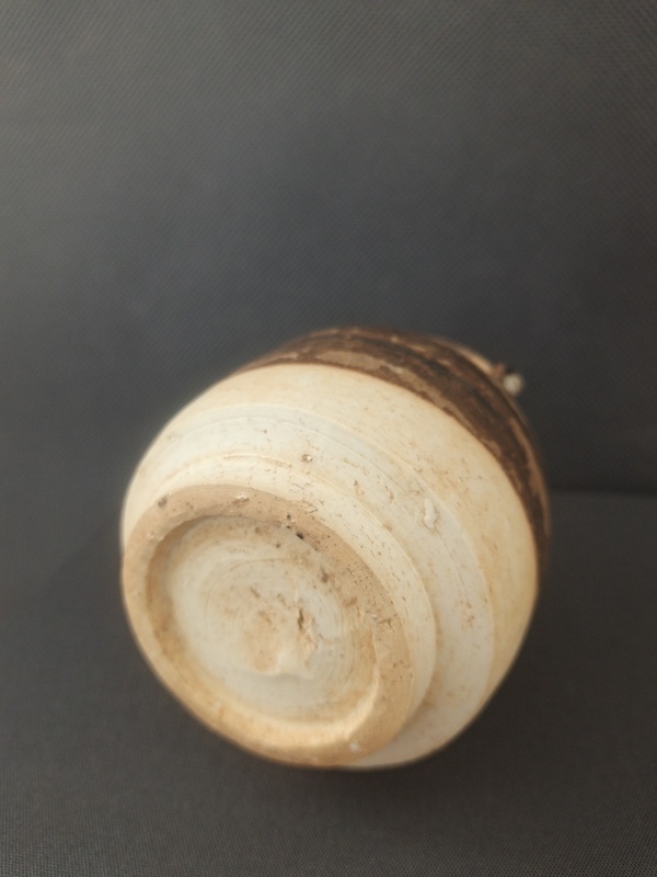 古玩陶瓷褐釉執(zhí)壺拍賣，當(dāng)前價格2000元