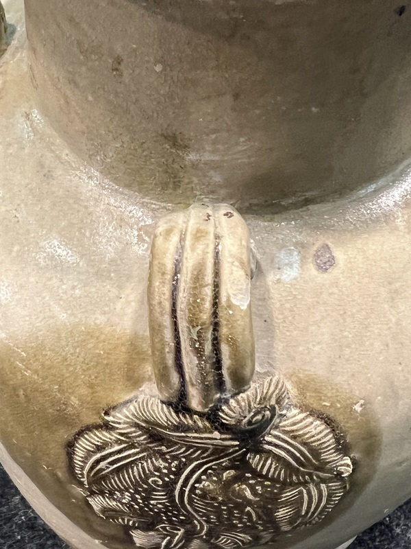 古玩陶瓷唐代長(zhǎng)沙窯青釉褐斑貼耶棗紋執(zhí)壺（椰棗紋）拍賣(mài)，當(dāng)前價(jià)格6192元