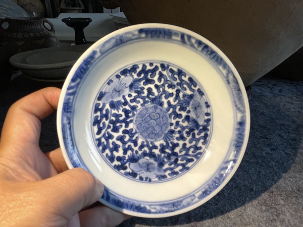古玩陶瓷康熙青花花卉紋盤拍賣,當(dāng)前價(jià)格1500元
