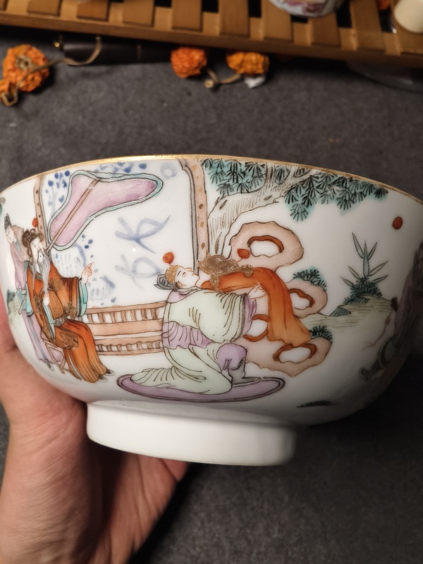 古玩轉賣人物紋粉彩碗拍賣，當前價格2300元