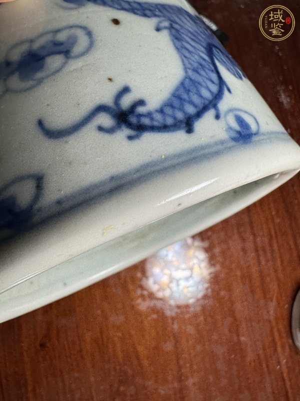 古玩陶瓷青花雙龍戲珠紋筒式爐 真品鑒賞圖