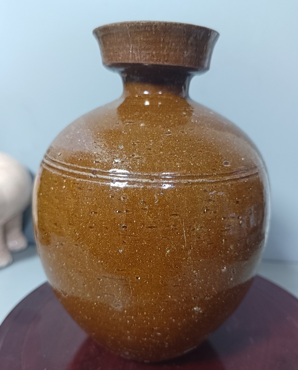 古玩陶瓷精美黃釉黃釉盤口瓶拍賣，當前價格1880元