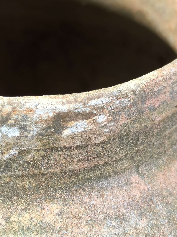 古玩陶瓷青釉捏塑水波紋大罐拍賣,當前價格999元