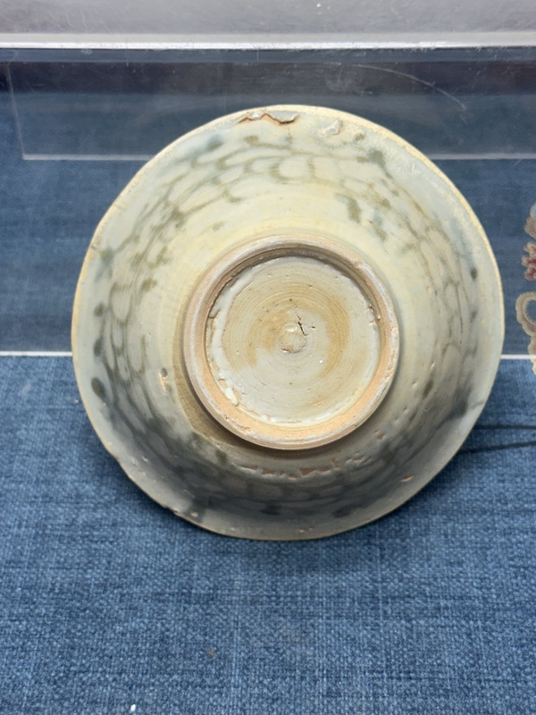 古玩陶瓷明代精品青花花卉碗拍賣，當前價格69元
