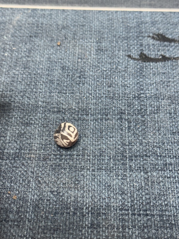 古玩陶瓷宋元老瑪瑙珠拍賣，當(dāng)前價格89元