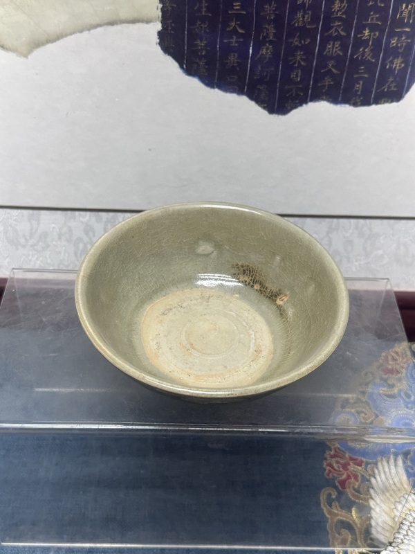 古玩陶瓷宋代龍泉青釉大碗拍賣，當前價格189元