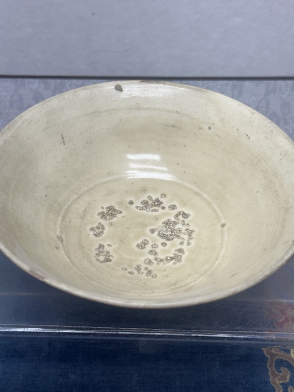 古玩陶瓷元代邢窯精品白釉碗拍賣，當前價格269元