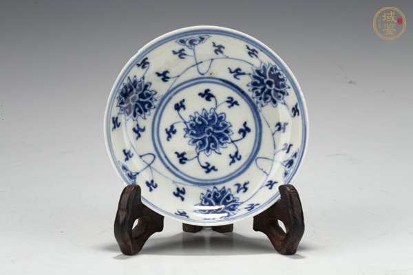 古玩清光緒·青花纏枝蓮紋碟真品鑒賞圖