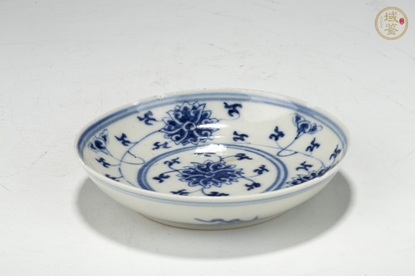 古玩陶瓷清光緒·青花纏枝蓮紋碟真品鑒賞圖