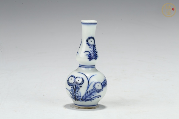 古玩康熙·青花花卉紋小葫蘆瓶真品鑒賞圖
