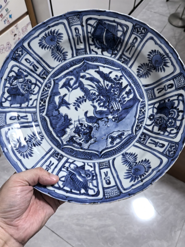 古玩陶瓷明晚期，青花花鳥(niǎo)紋大盤(pán)拍賣(mài)，當(dāng)前價(jià)格3980元