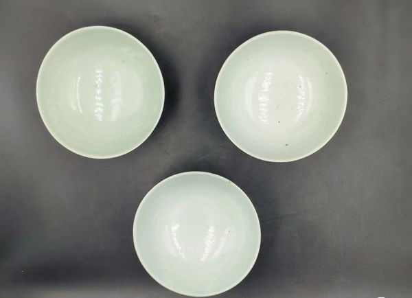 古玩陶瓷白釉描金茶碗三只拍賣，當(dāng)前價(jià)格588元