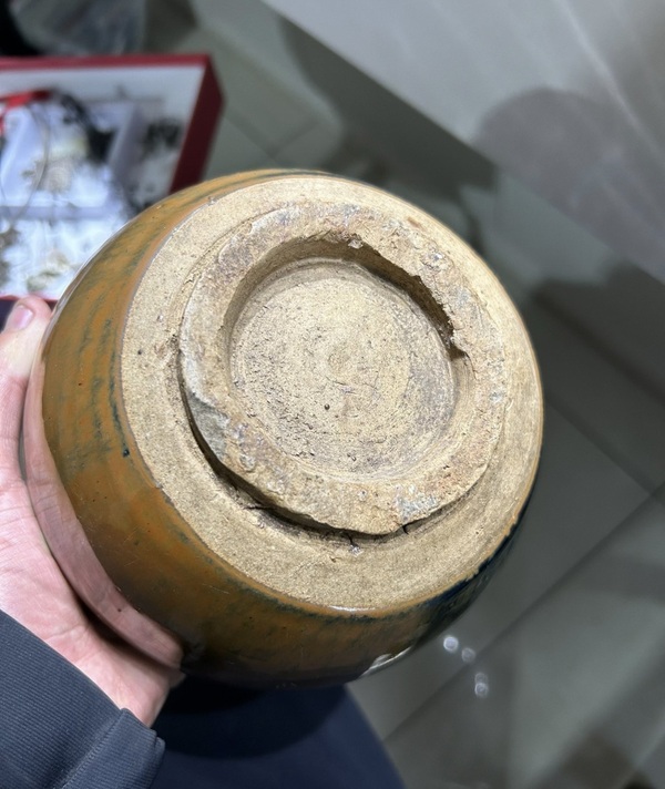 古玩陶瓷元代磁州窯柿紅釉茶葉罐（頂級釉水）拍賣，當前價格3200元