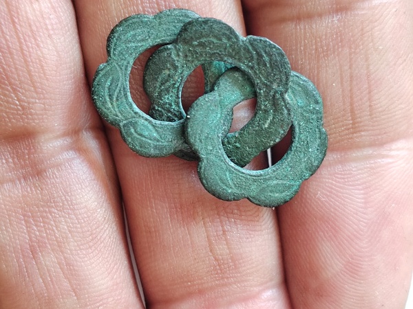 古玩銅器創匯銅三環拍賣,當前價格199元