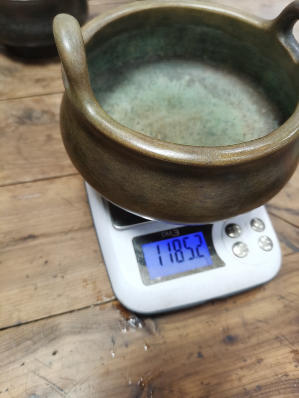 古玩銅器爐拍賣,當(dāng)前價(jià)格18000元