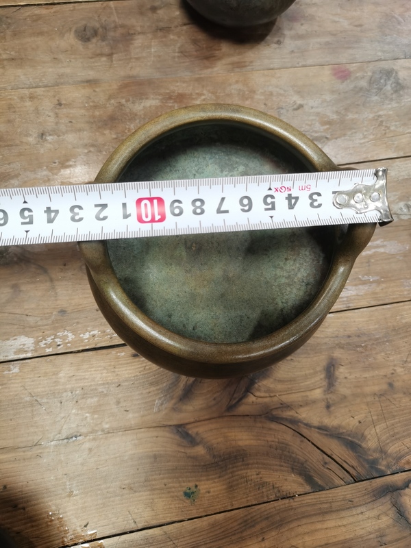 古玩銅器爐拍賣,當(dāng)前價(jià)格18000元