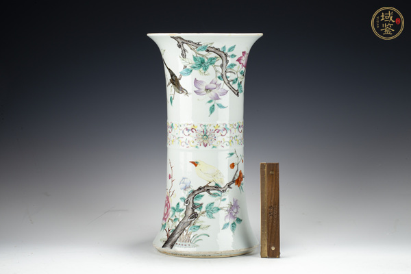 古玩陶瓷晚清·粉彩花鳥纏枝蓮紋花觚真品鑒賞圖