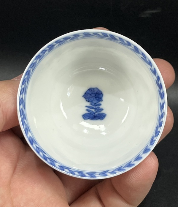 古玩陶瓷青花西洋風(fēng)景圖杯碟拍賣，當(dāng)前價(jià)格5800元