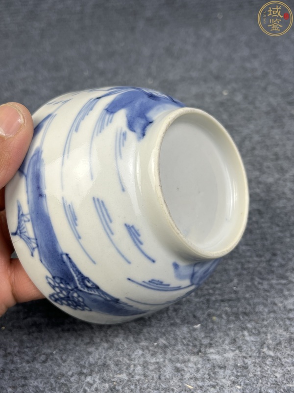 古玩陶瓷青花山水亭臺(tái)樓閣紋碗拍賣，當(dāng)前價(jià)格800元