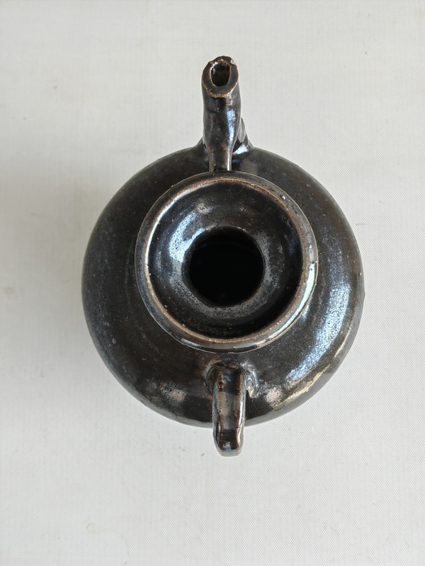 古玩陶瓷黑釉執(zhí)壺拍賣，當(dāng)前價(jià)格680元