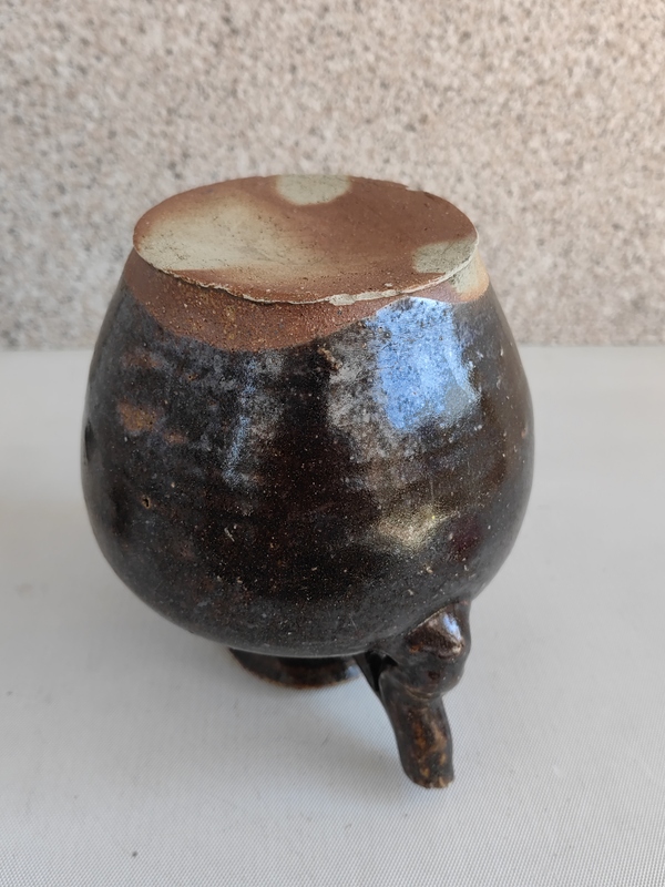 古玩陶瓷黑釉執(zhí)壺拍賣,當(dāng)前價(jià)格680元