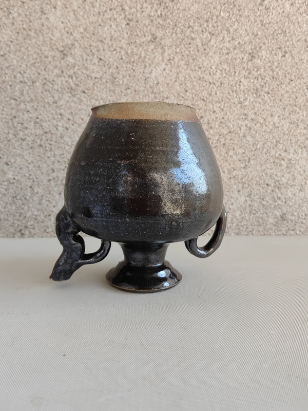 古玩陶瓷黑釉執(zhí)壺拍賣,當(dāng)前價(jià)格680元