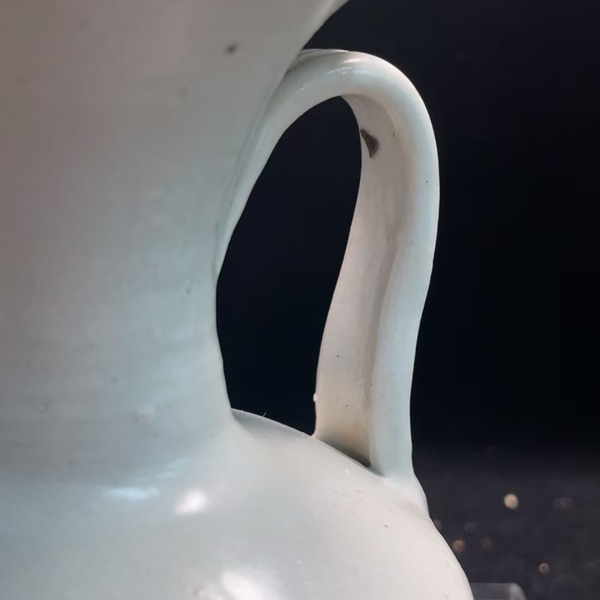 古玩陶瓷白釉壺拍賣(mài)，當(dāng)前價(jià)格800元