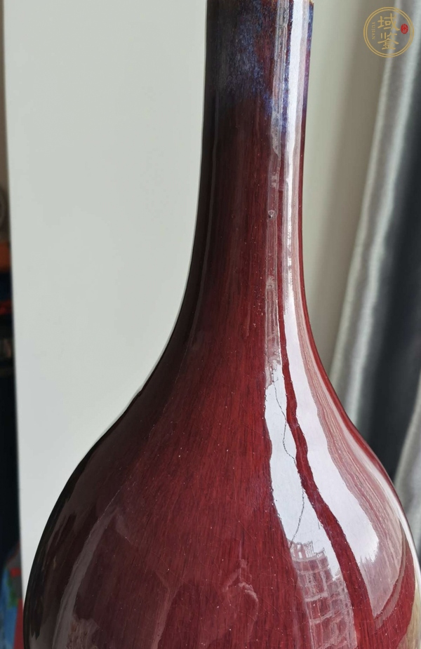 古玩陶瓷窯變紅釉錐把瓶真品鑒賞圖