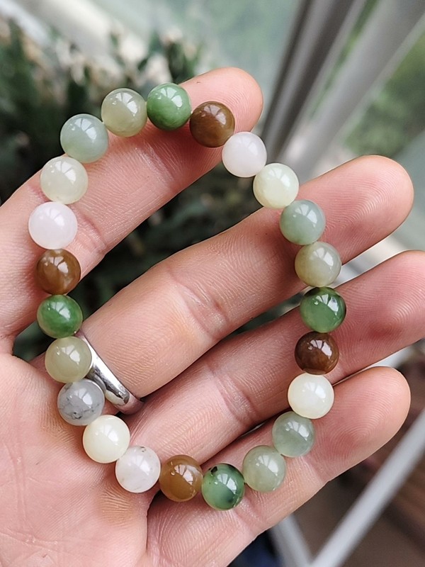 古玩玉器天然翡翠珠串拍賣,當前價格380元