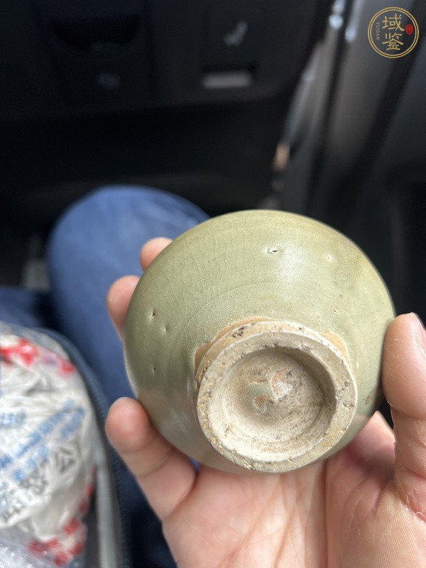 古玩陶瓷龍泉青瓷罐真品鑒賞圖